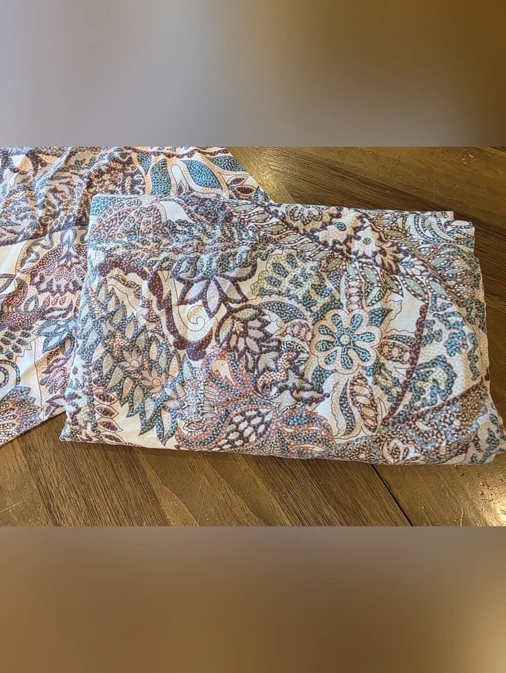 Wamsutta Standard Sham Pillowcases Set 2 Paisley Mutli-Color Botanical Design